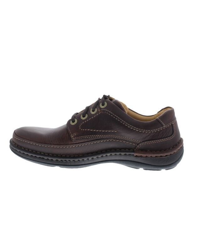 Clarks Nature Three mahogany  Clarks 20339005H, sneakers / veterschoenen Direct leverbaar uit de webshop