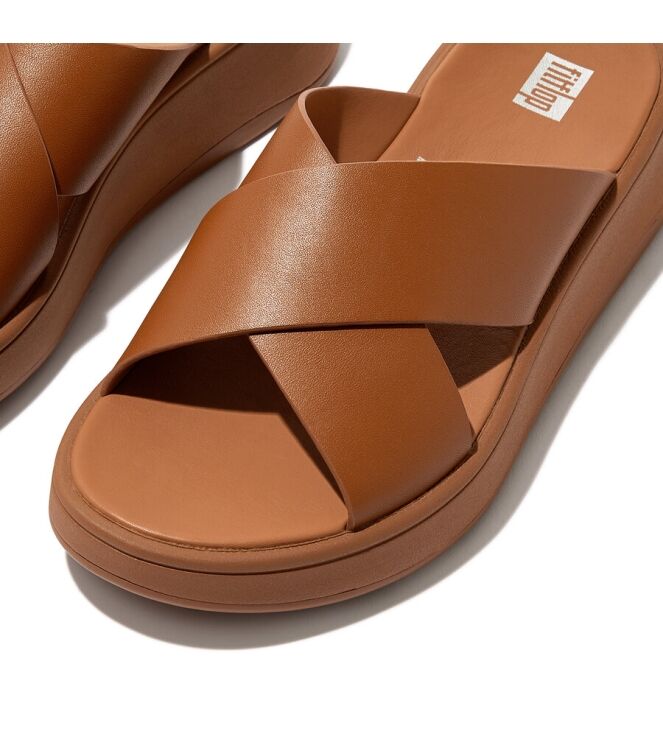 FitFlop F-Mode Flatform Cross Slides light tan  FitFlop FW5-592, slippers Direct leverbaar uit de webshop