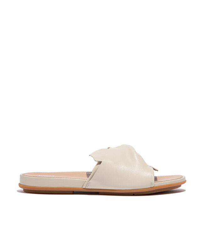 FitFlop FitFlop Gracie Soft-Twist Leather Slides paris beige  FitFlop JA6-A99, slippers Direct leverbaar uit de webshop
