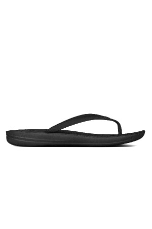 FitFlop iQushion Ergonomic all black 
