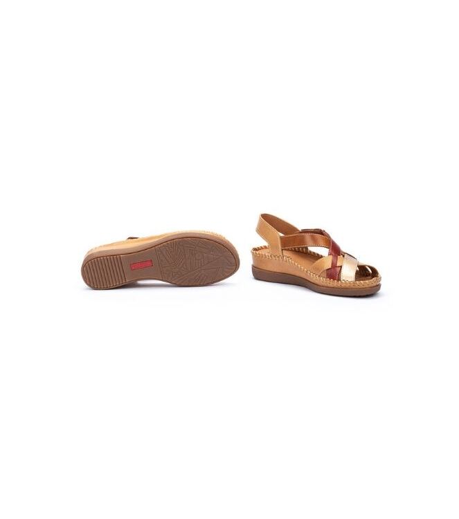Pikolinos Cadaques almond  Pikolinos W8K-0741C2, sandalen Direct leverbaar uit de webshop