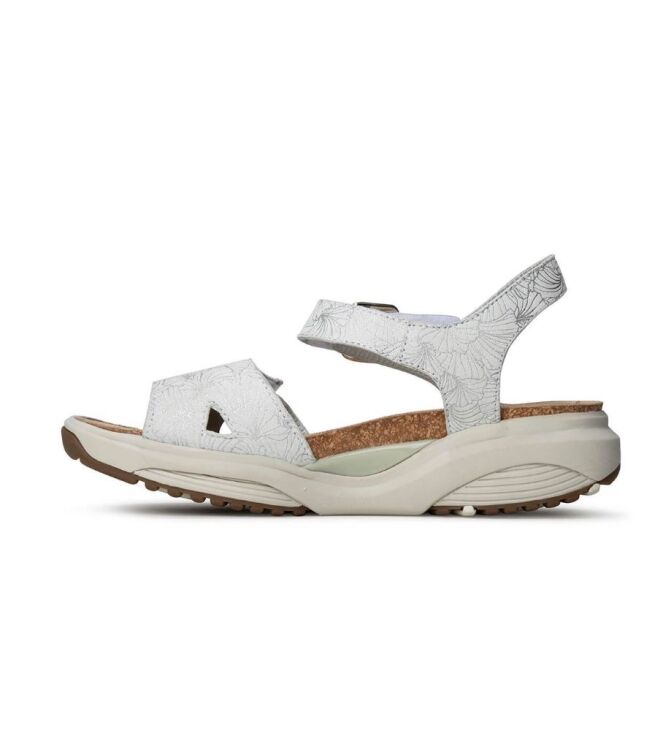 Xsensible Stretchwalker Skala off white  Xsensible Stretchwalker 30320.5.105, sandalen Direct leverbaar uit de webshop