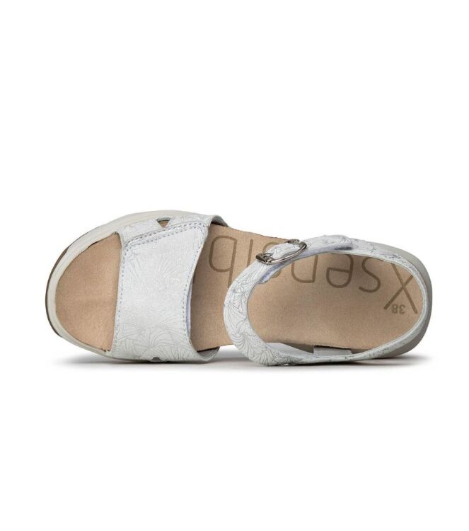Xsensible Stretchwalker Skala off white  Xsensible Stretchwalker 30320.5.105, sandalen Direct leverbaar uit de webshop