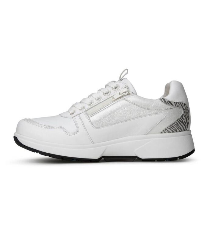 Xsensible Stretchwalker Marsala white combi  Xsensible Stretchwalker 30221.3.151, sneakers / veterschoenen Direct leverbaar uit de webshop