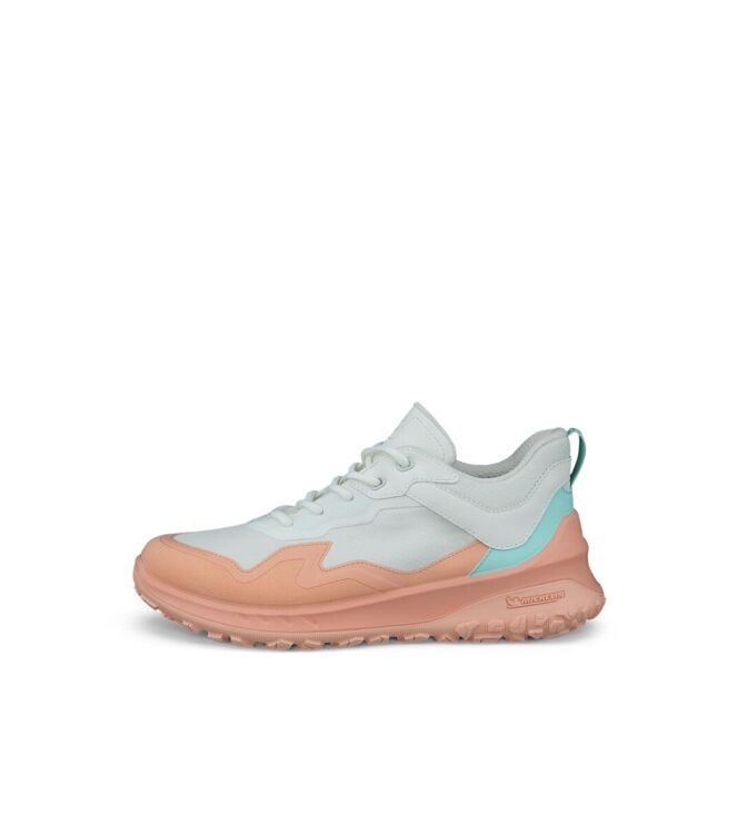 ECCO ULT-TRN W dusty peach  ECCO 82433361230, outdoorschoenen laag Direct leverbaar uit de webshop