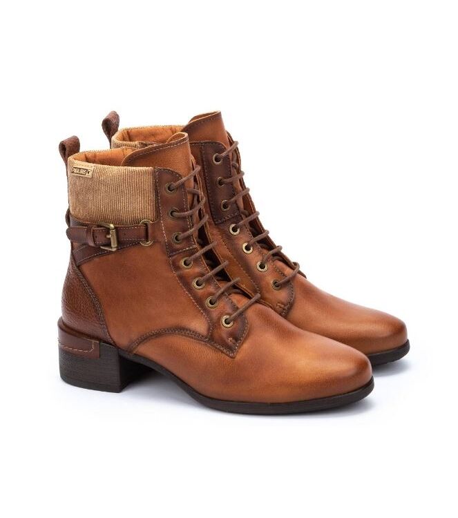 Pikolinos Malaga brandy  Pikolinos W6W-8953C1, veterboots Direct leverbaar uit de webshop