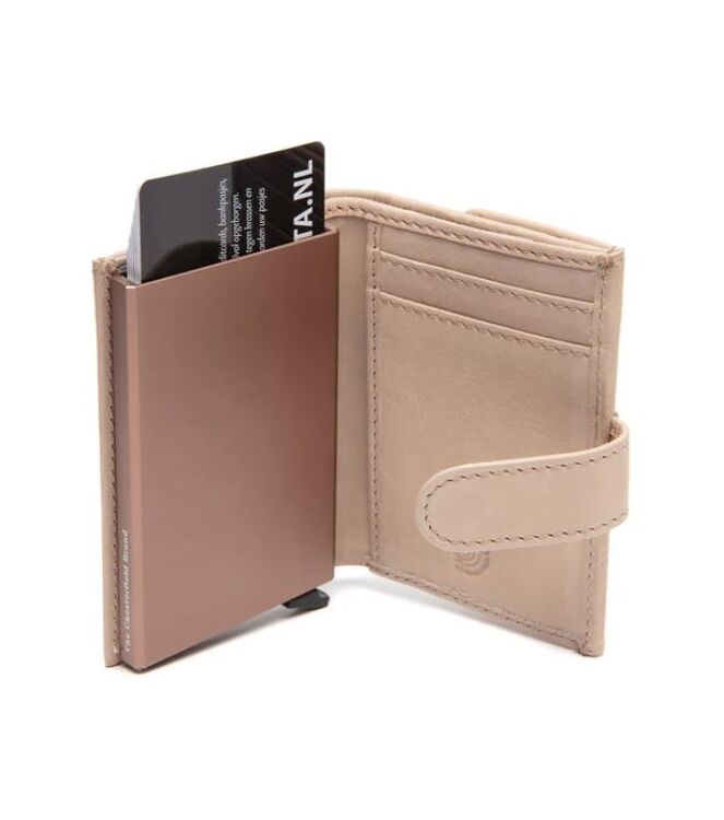 The Chesterfield Brand Pashouder Torola beige  The Chesterfield Brand C08.053506, Portemonnee Direct leverbaar uit de webshop