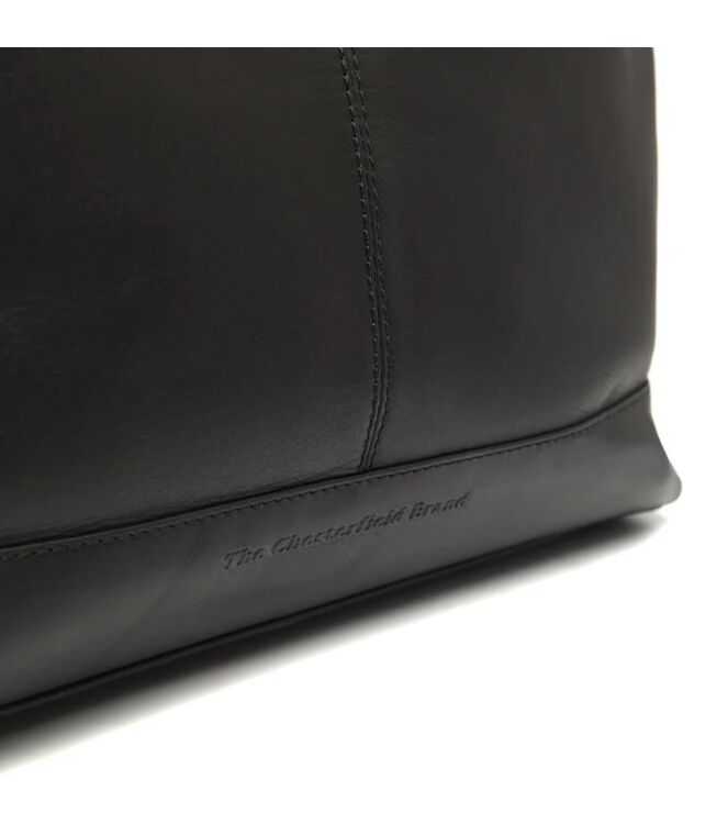 The Chesterfield Brand Schoudertas Amelia zwart  The Chesterfield Brand C48.046800, Tassen Direct leverbaar uit de webshop