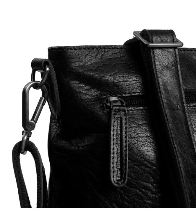The Chesterfield Brand Schoudertas Annic zwart  The Chesterfield Brand C48.100400, Tassen Direct leverbaar uit de webshop