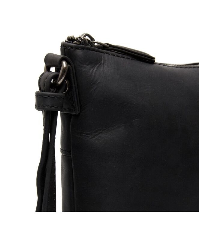 The Chesterfield Brand Schoudertas Redding zwart  The Chesterfield Brand C48.130700, Tassen Direct leverbaar uit de webshop