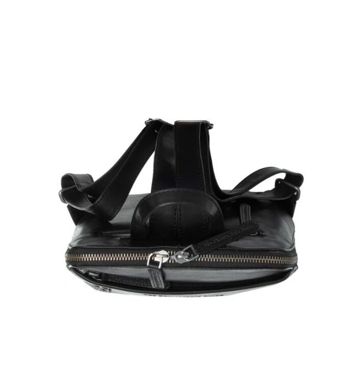 The Chesterfield Brand Rugzak Linford zwart  The Chesterfield Brand C58.033600, Tassen Direct leverbaar uit de webshop