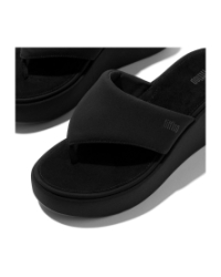 Platfforms Wedge Toe-Post all black