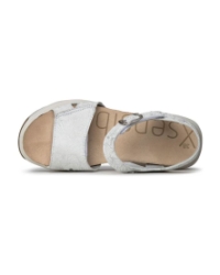 Skala off white